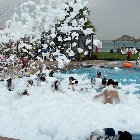 Flamingo Beach Hotel Umm al-Kuwajn Zewnętrze zdjęcie