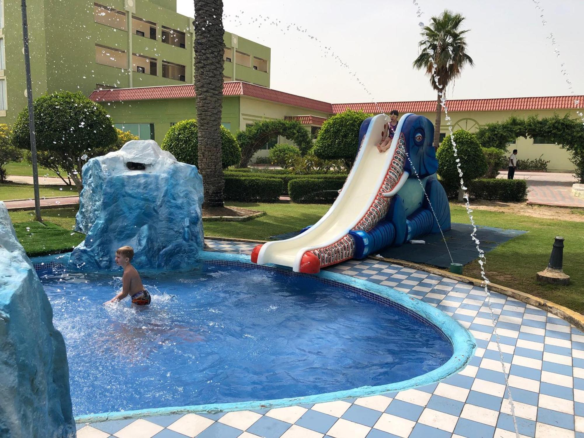 Flamingo Beach Hotel Umm al-Kuwajn Zewnętrze zdjęcie