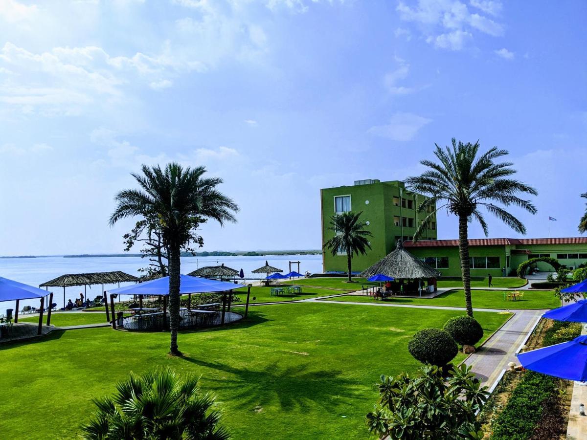 Flamingo Beach Hotel Umm al-Kuwajn Zewnętrze zdjęcie
